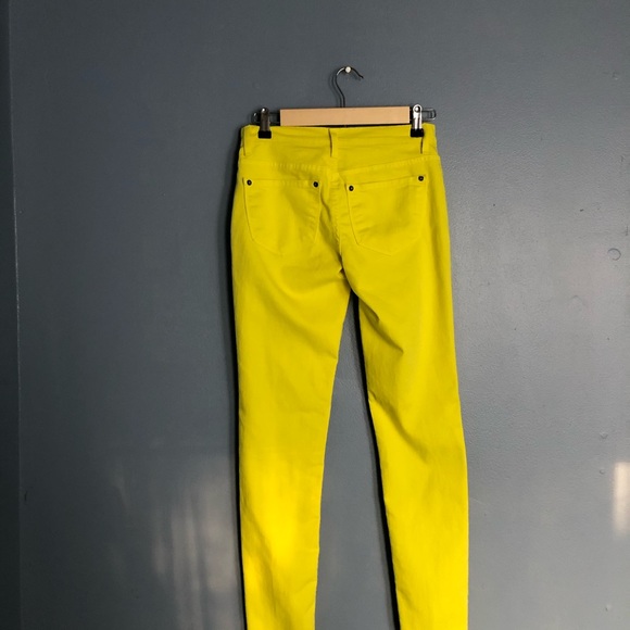 Highlighter yellow skinny’s - Picture 3 of 3